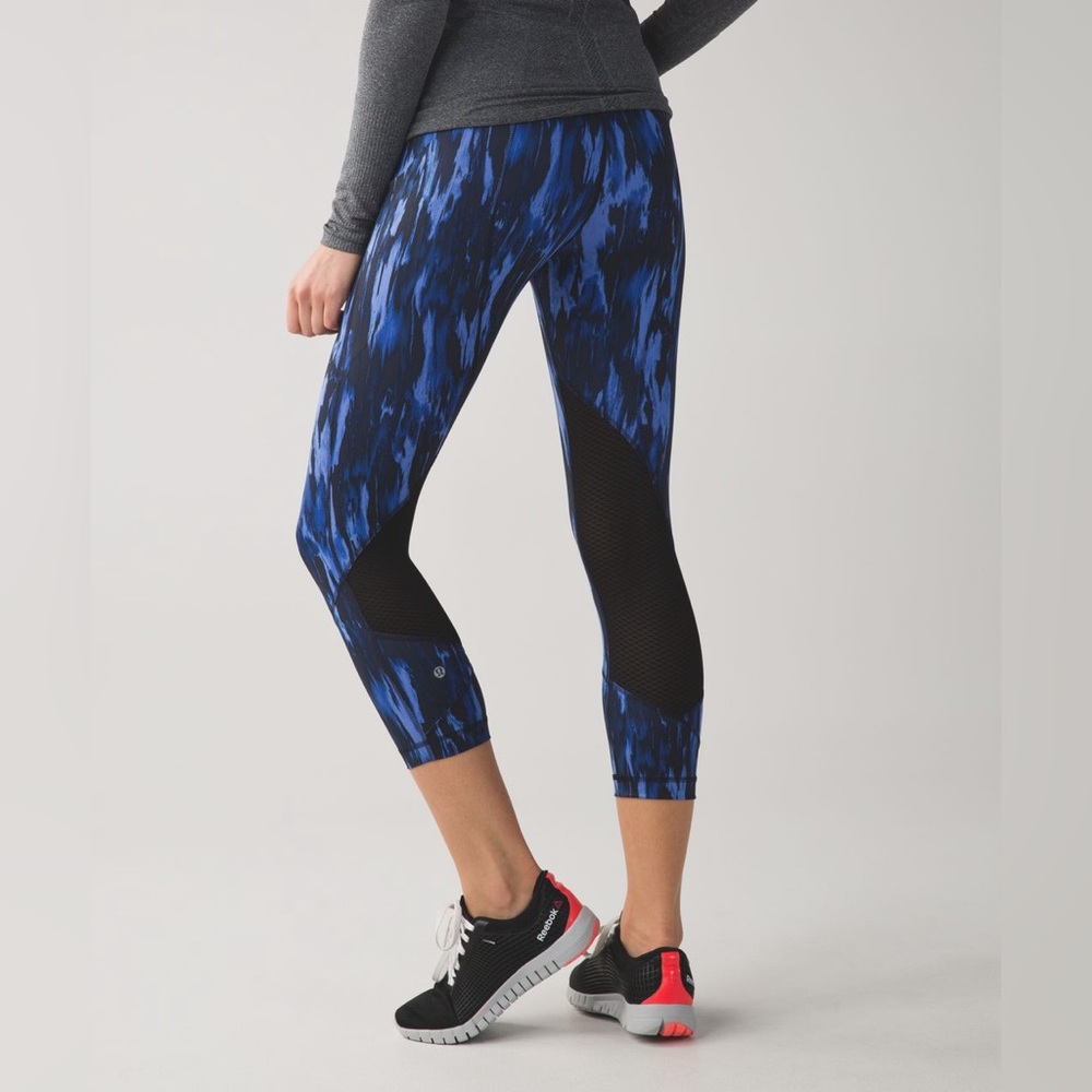 Lululemon Pace Rival Crop *Full-On Luxtreme